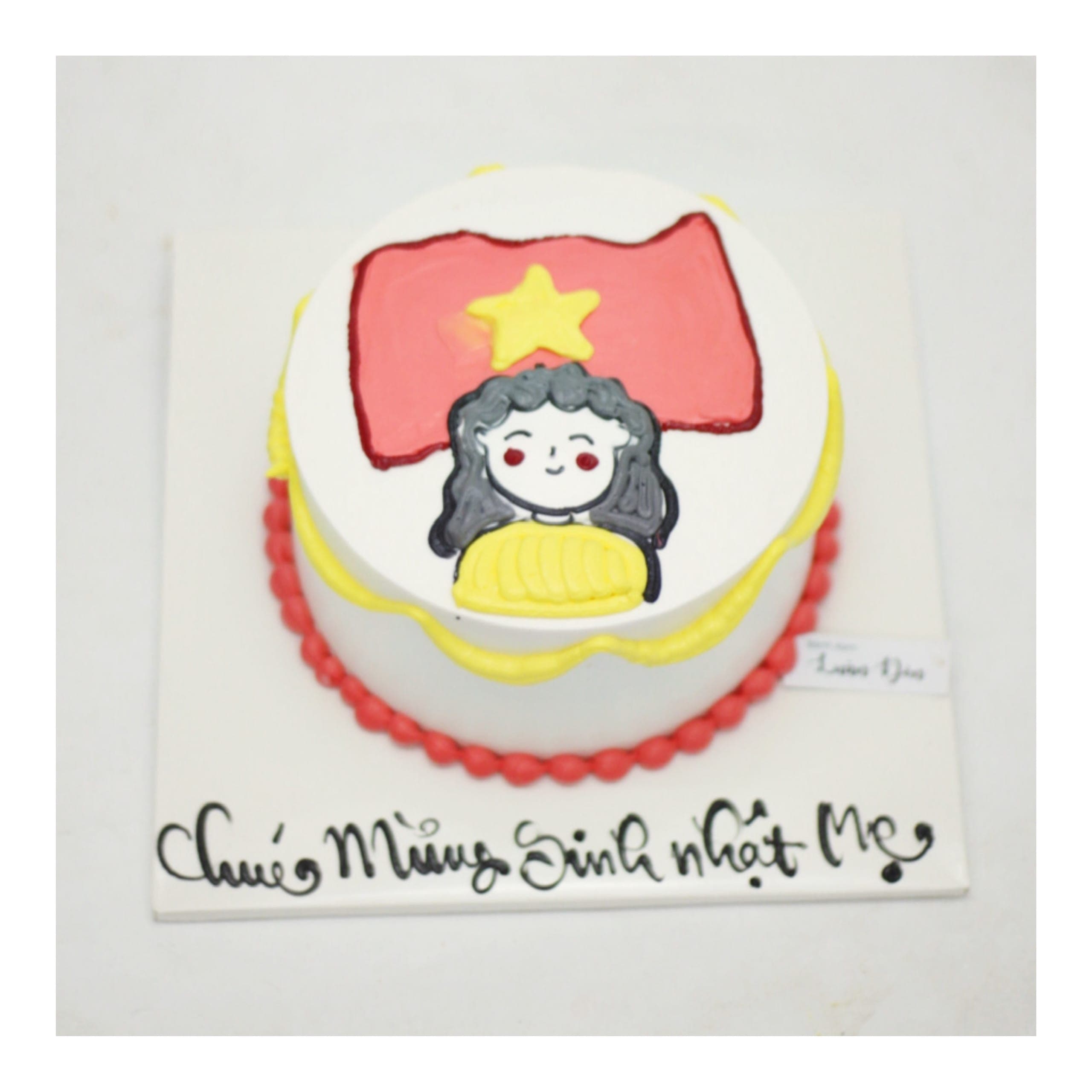 Bánh kem hình vẽ mẹ và quốc kỳ Việt Nam