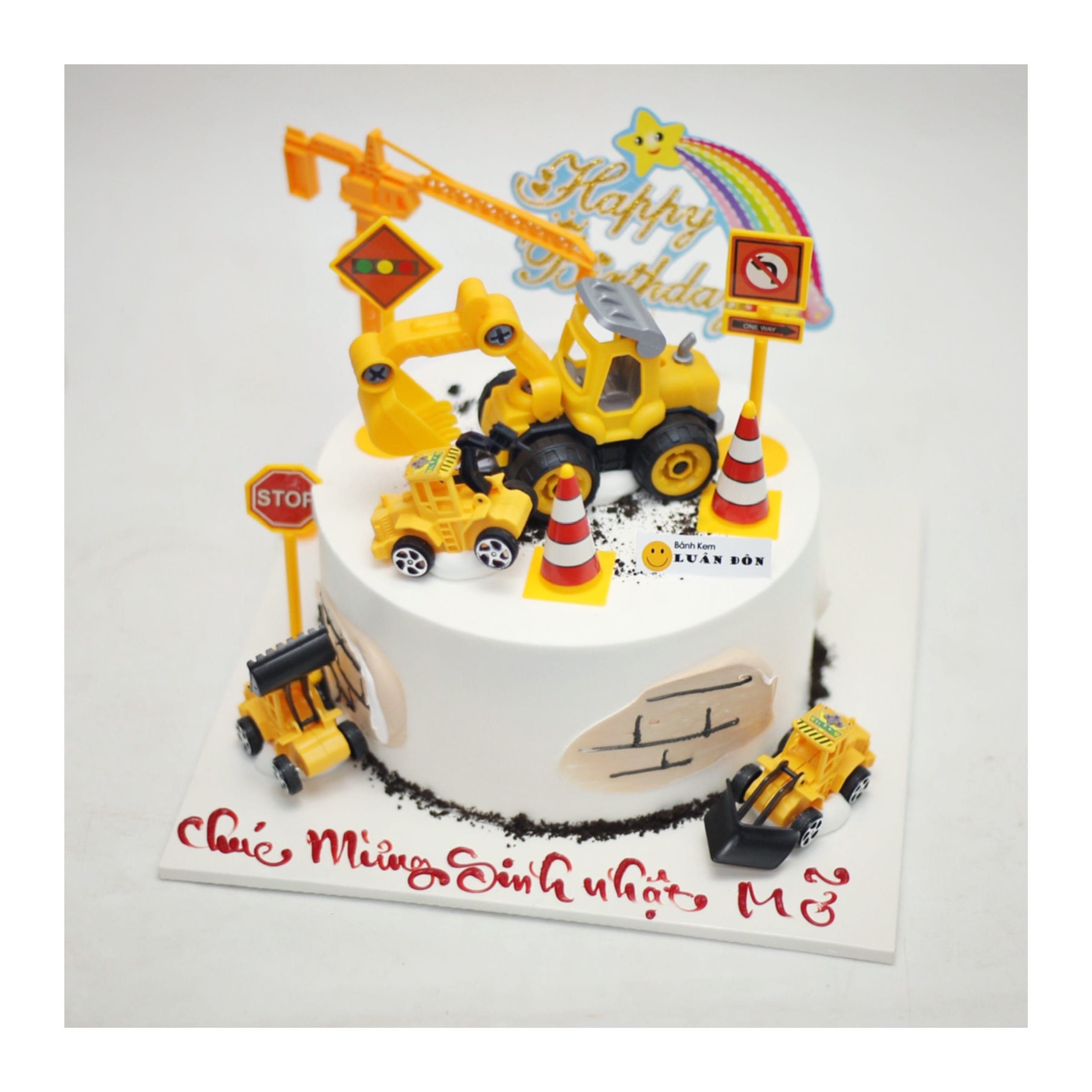Bánh kem công trường máy xúc cho bé