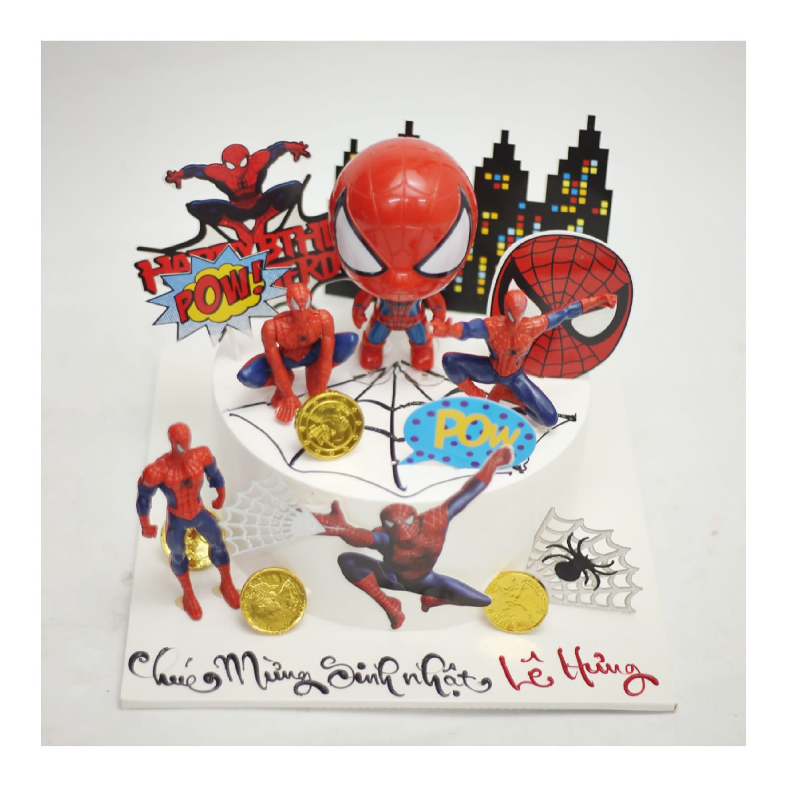 Bánh kem Spider-Man đỏ xanh đầy ấn tượng