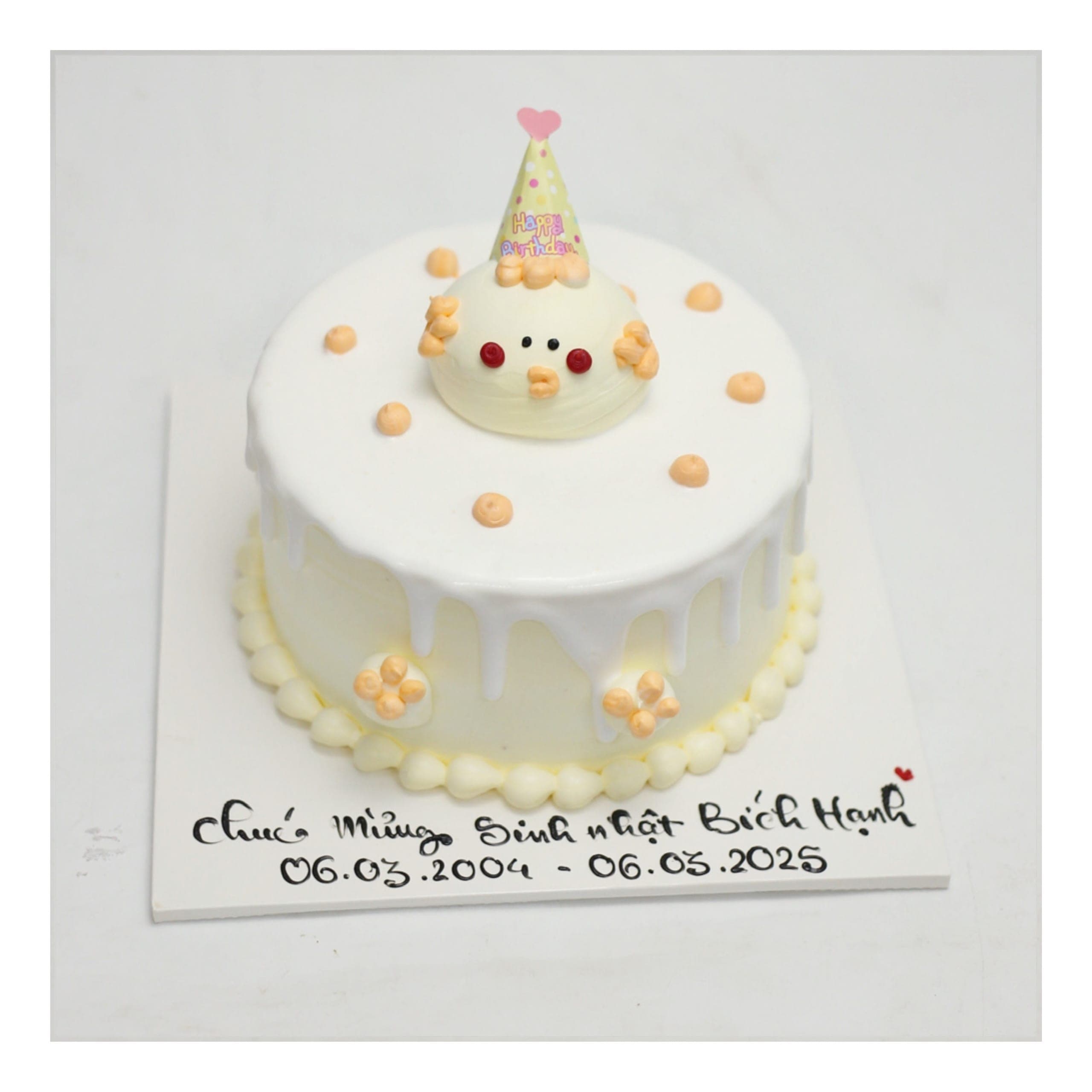 Bánh sinh nhật chú gà vàng đáng yêu