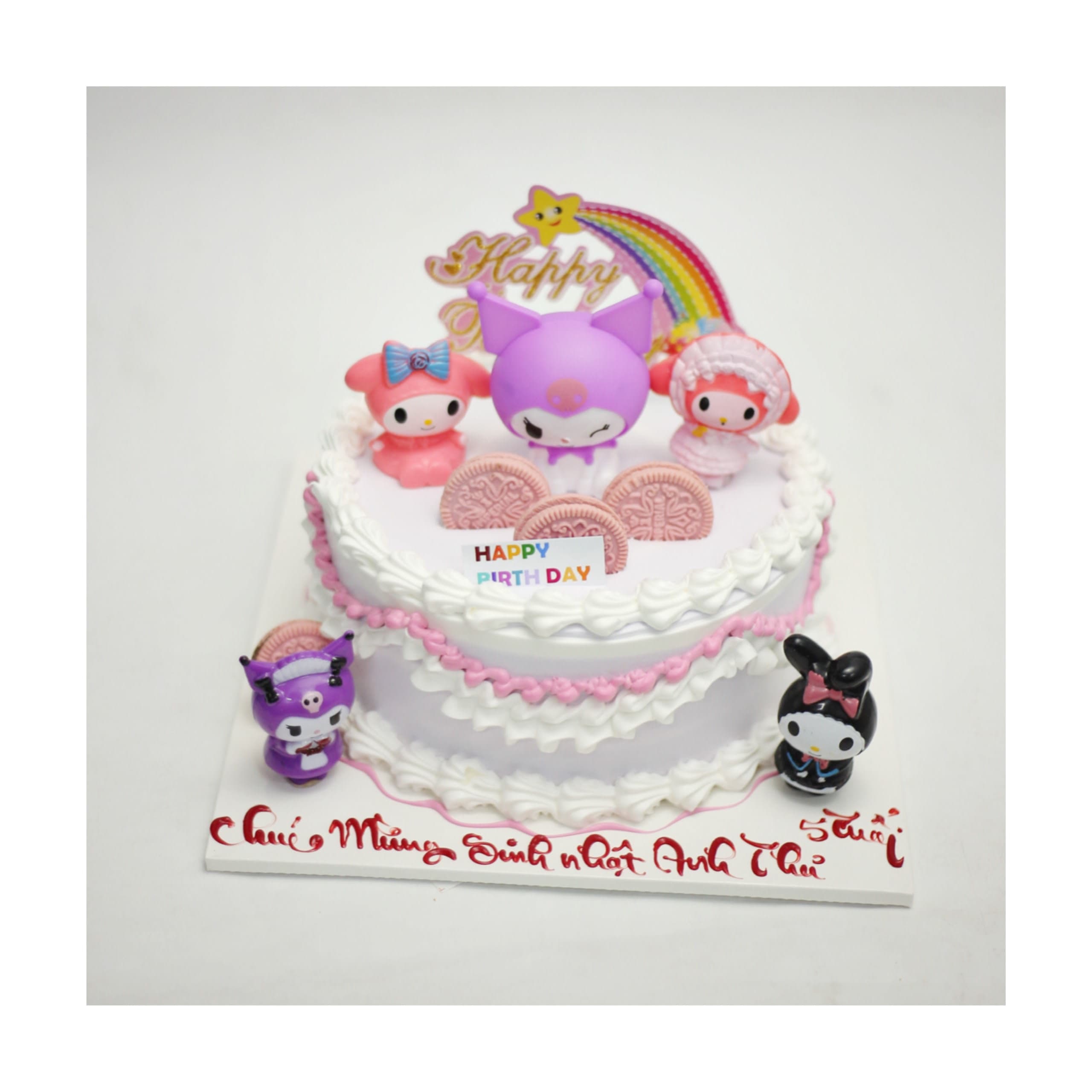 Bánh kem Kuromi tím mộng mơ cho bé