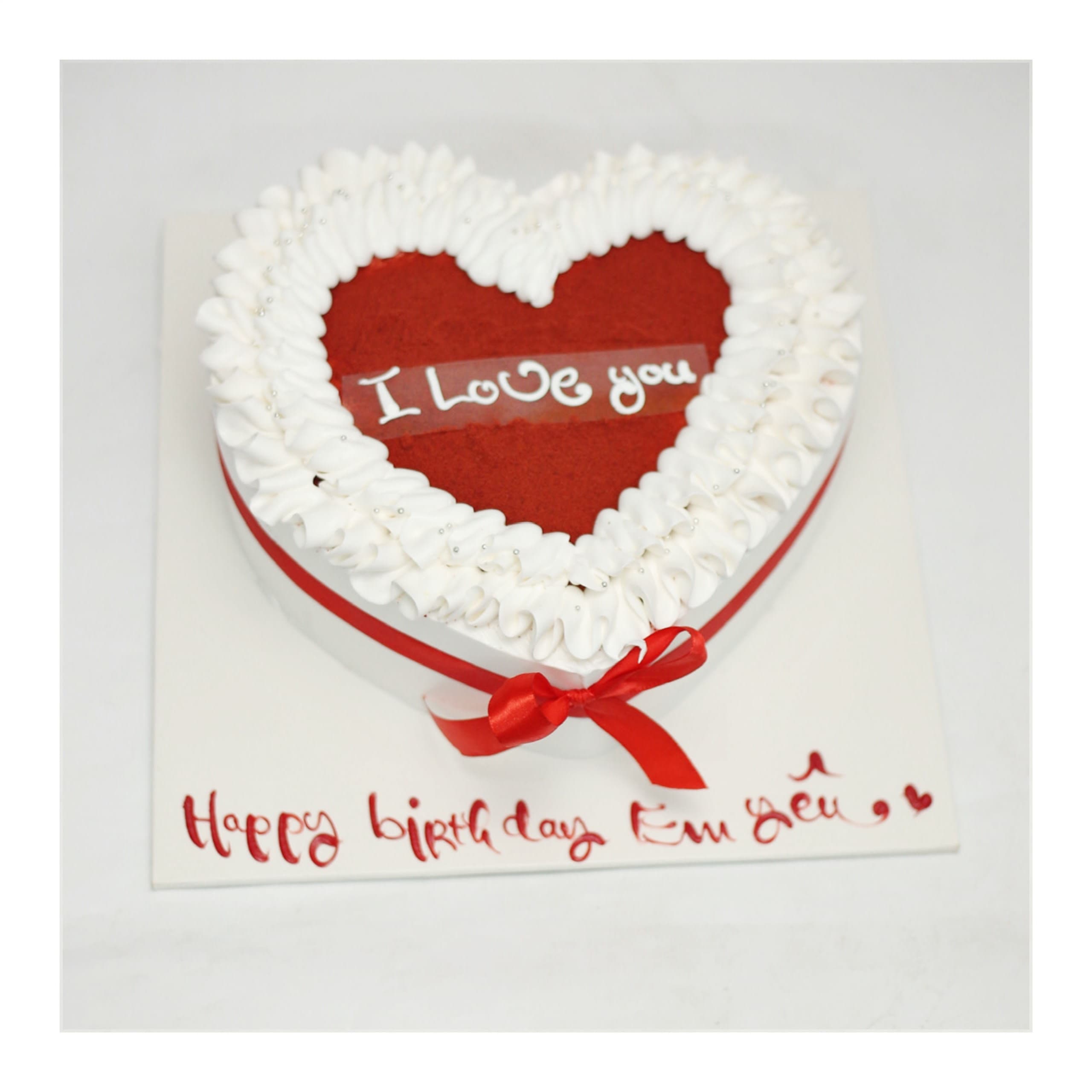 Bánh kem trái tim đỏ lãng mạn I Love You