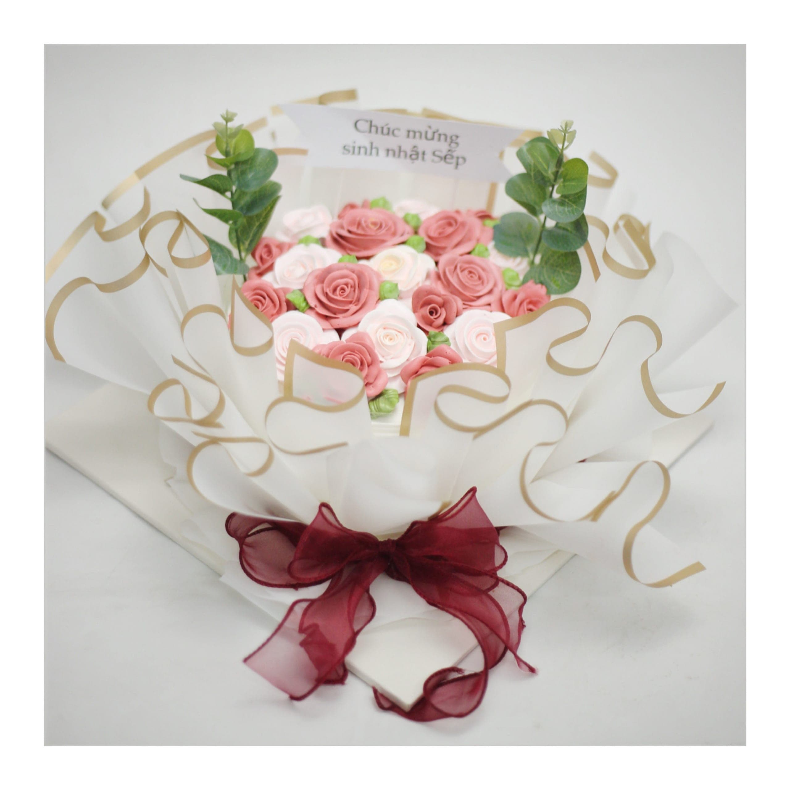 Bánh kem bó hoa hồng rực rỡ sang trọng