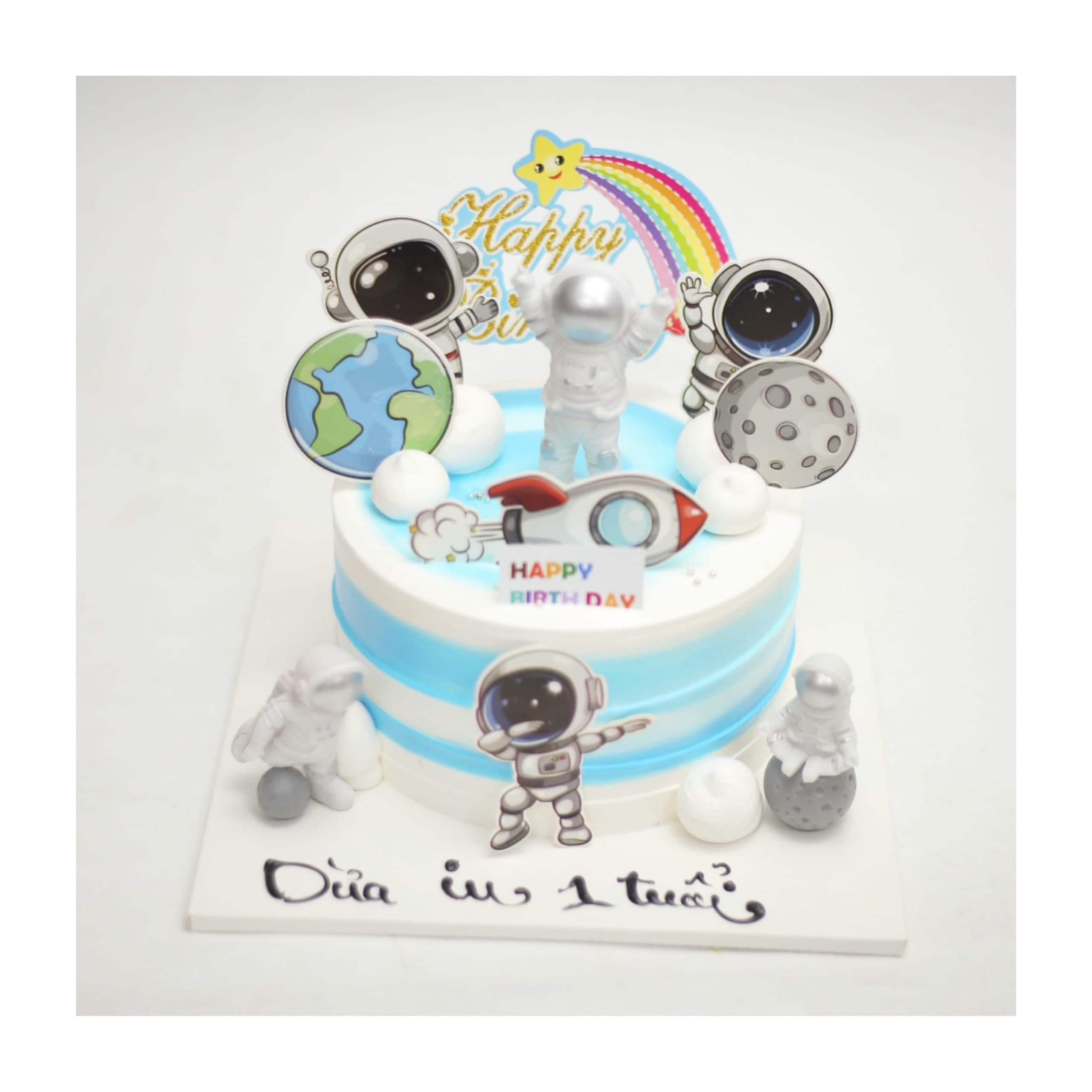 Bánh kem chủ đề phi hành gia không gian xanh