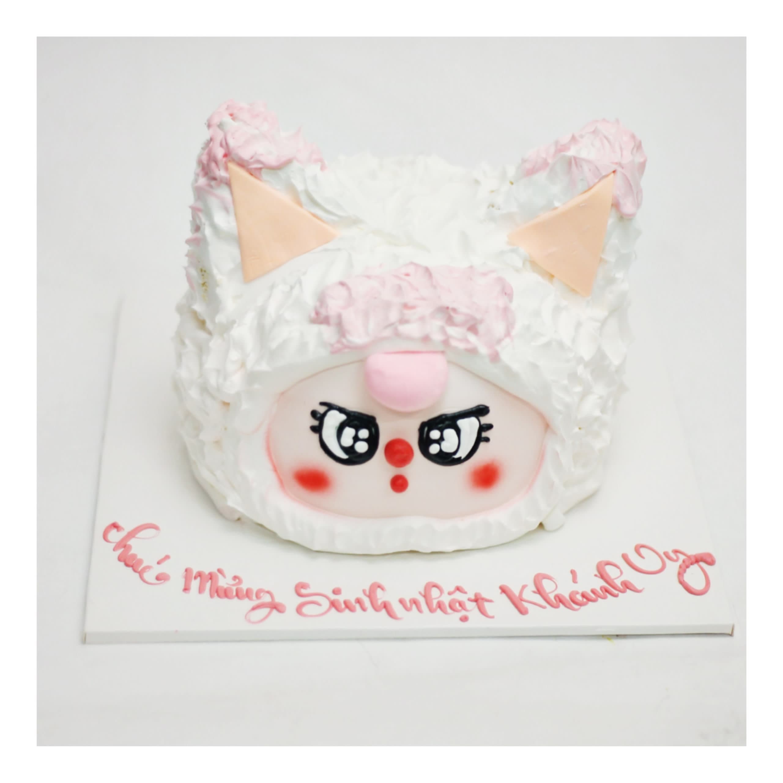 Bánh kem mèo trắng ngộ nghĩnh đáng yêu