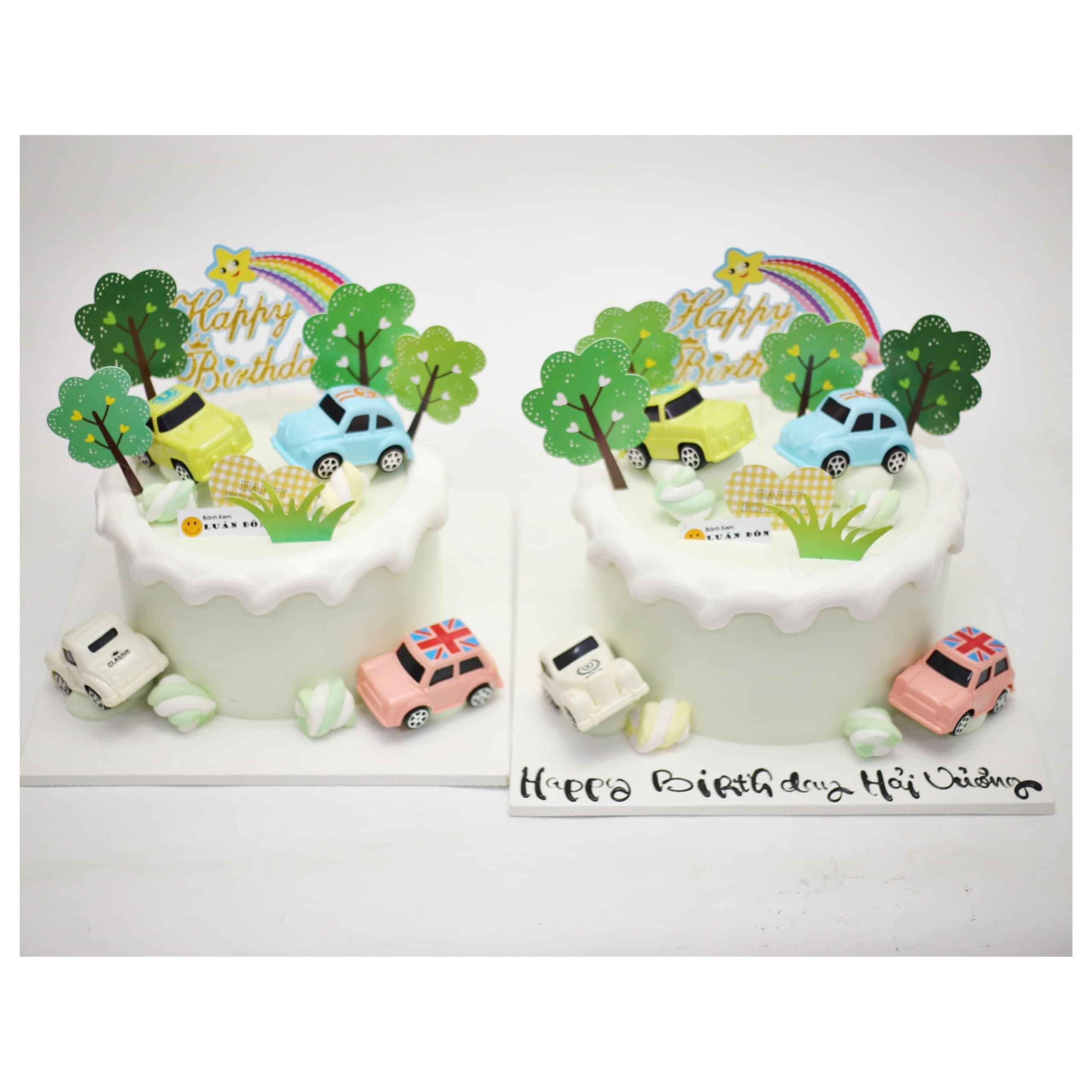 Bánh kem cặp đôi ô tô xanh vàng
