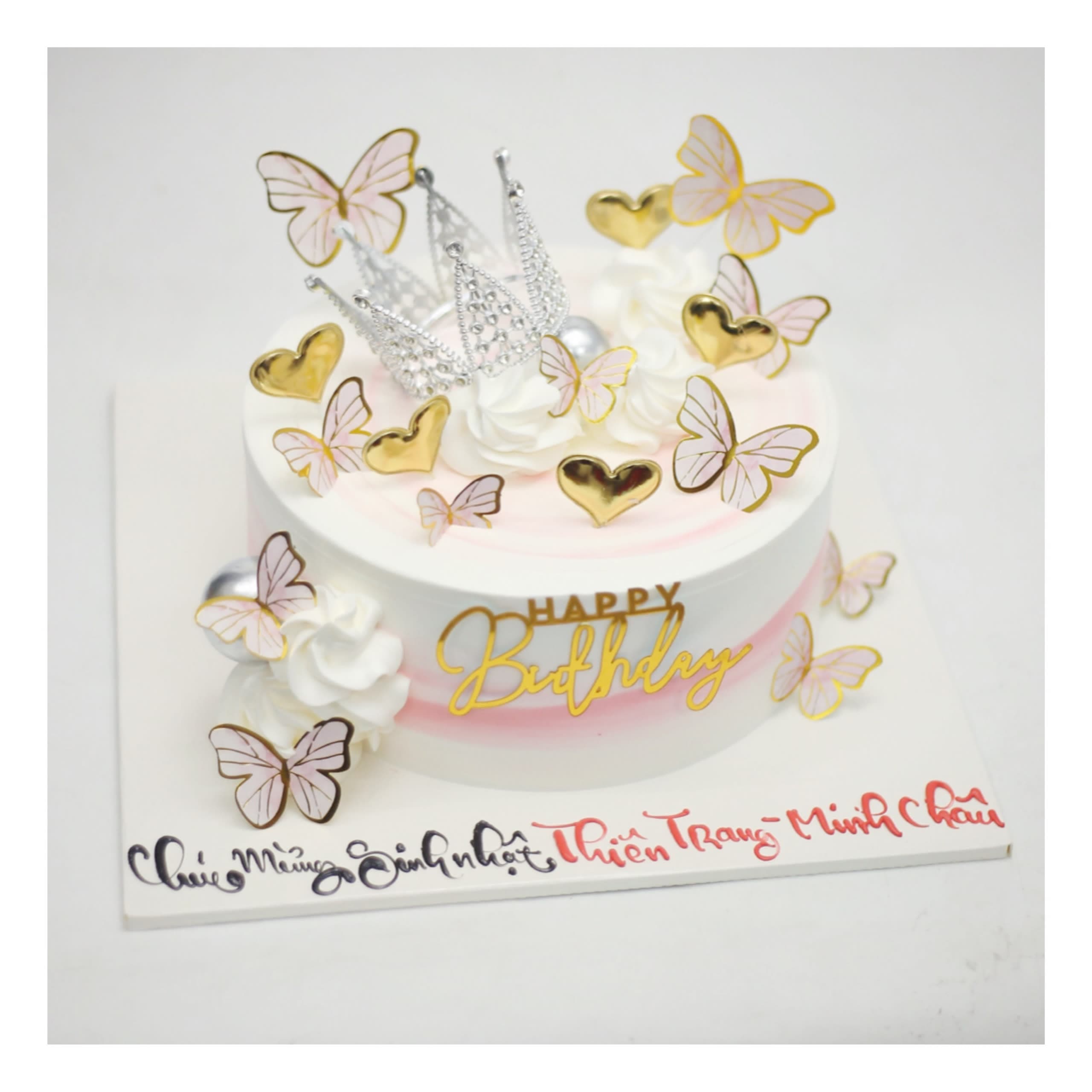 Bánh kem bướm vàng và vương miện