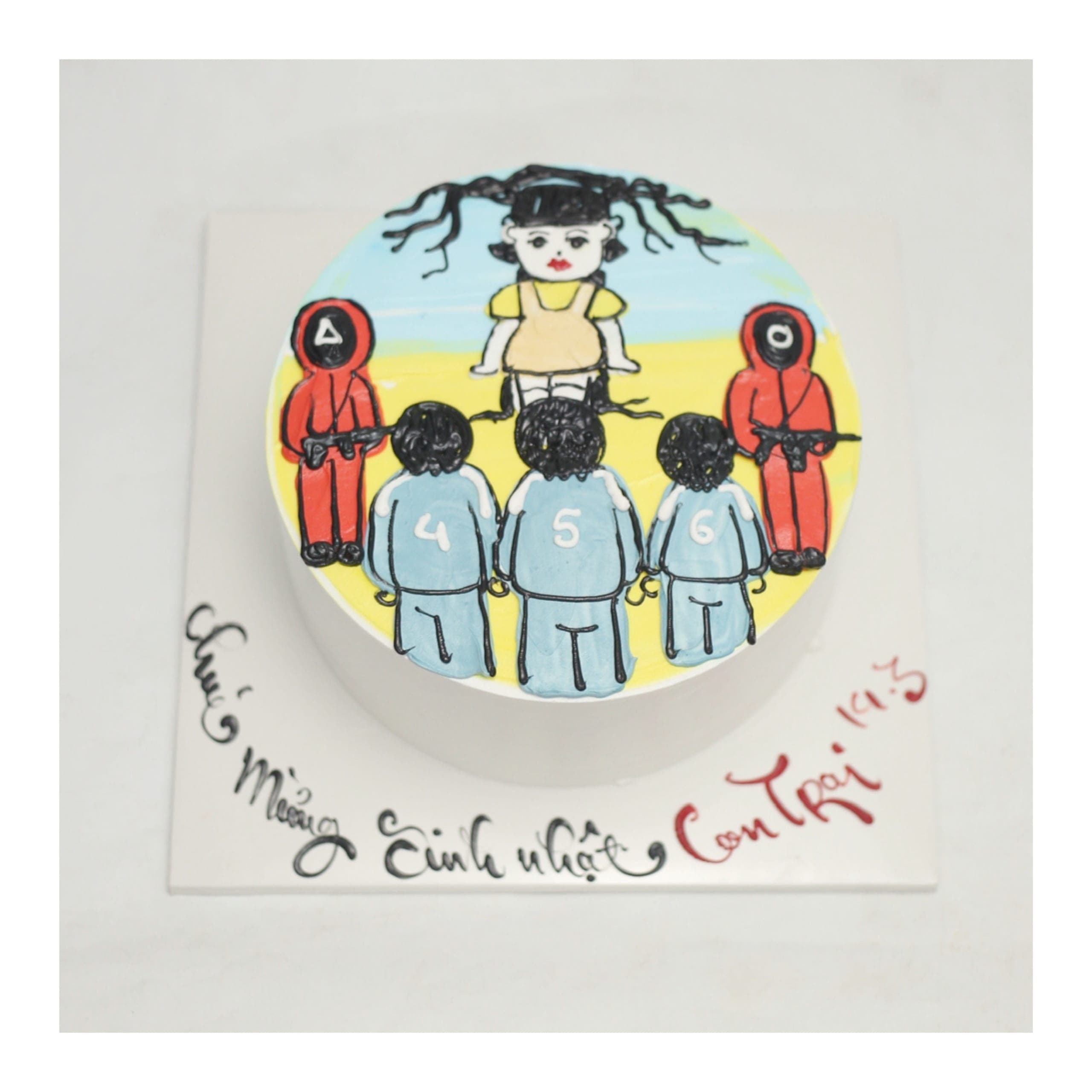 Bánh kem chủ đề phim Squid Game kịch tính