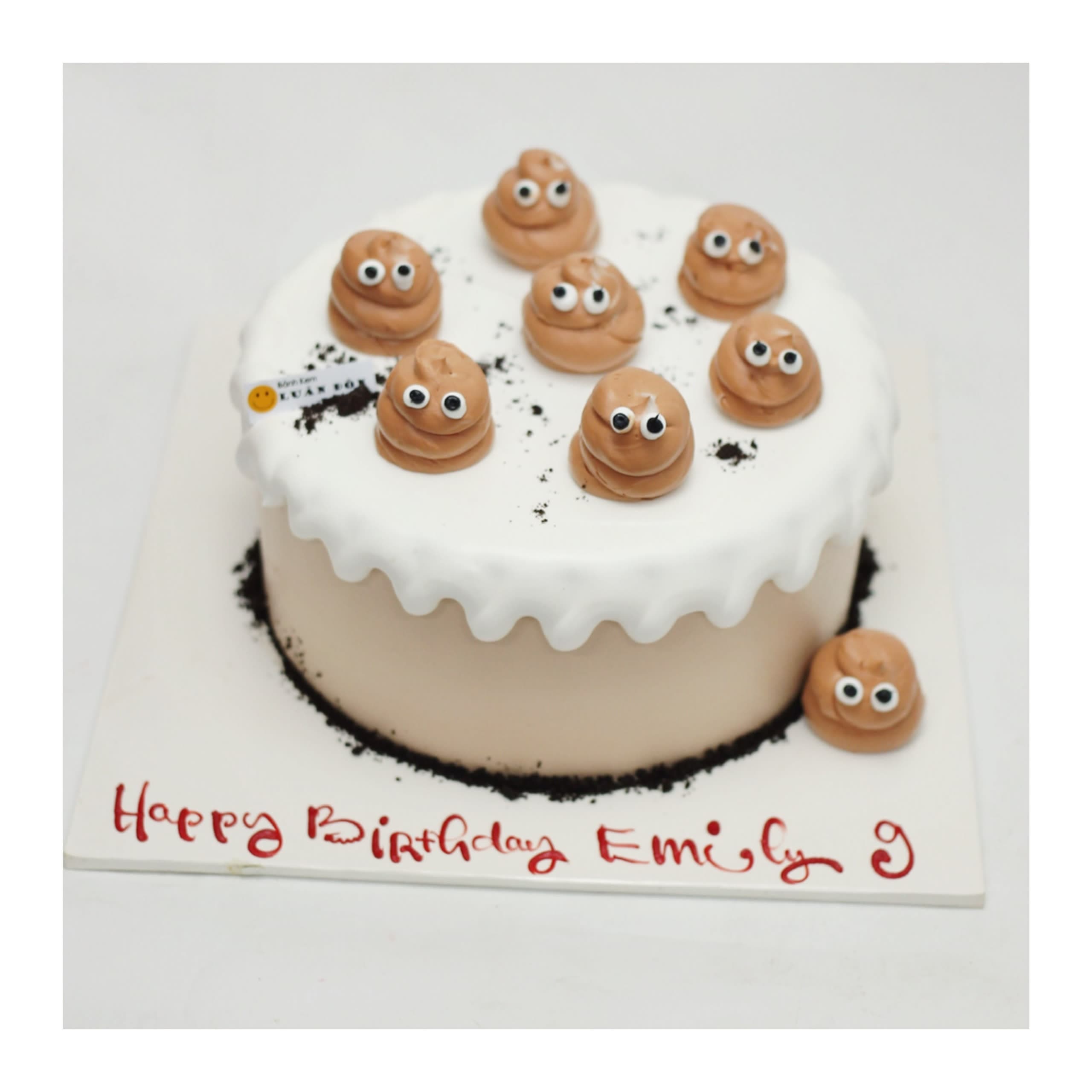 Bánh kem hình emoji phân ngộ nghĩnh