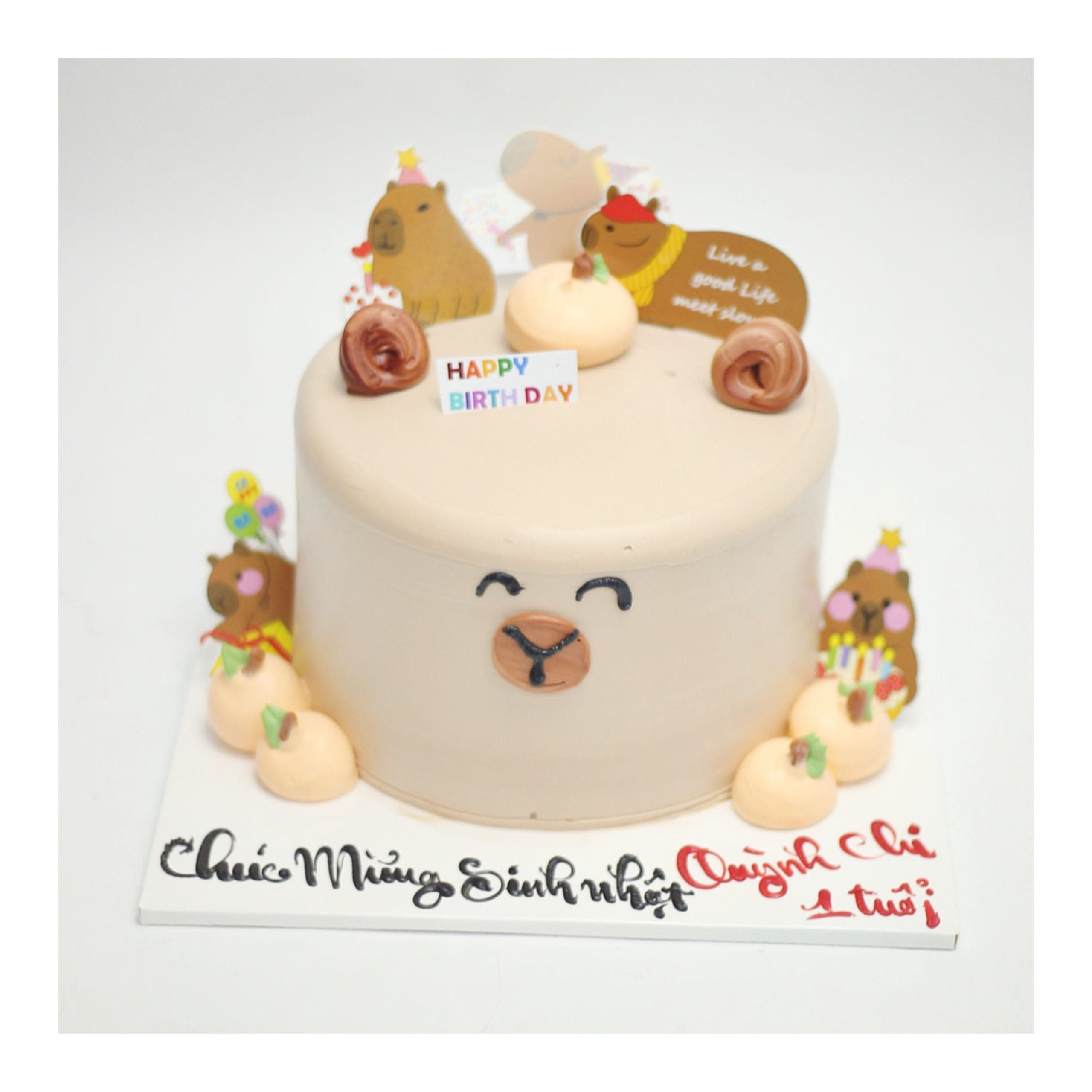 Bánh kem Capybara xinh xắn cho bé