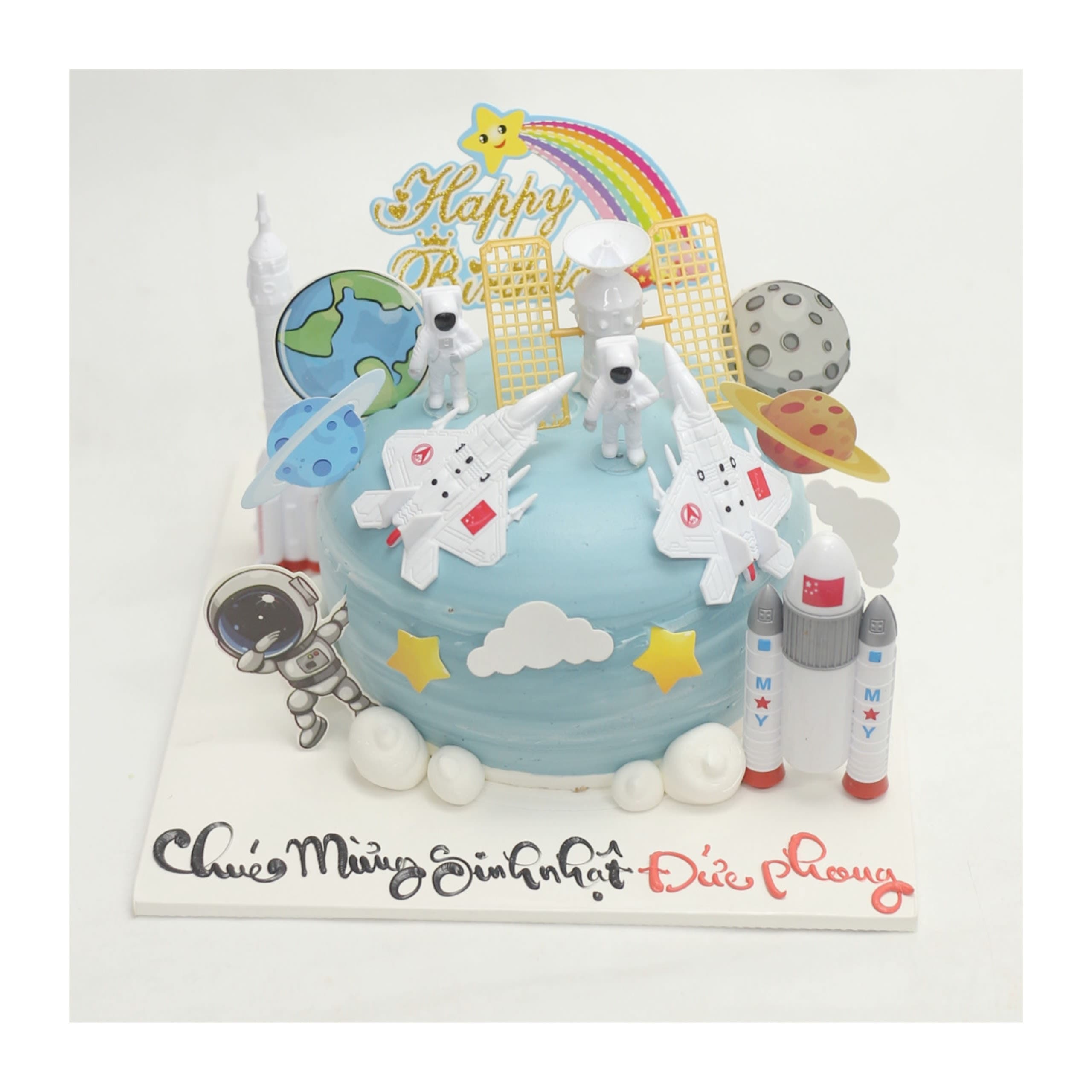 Bánh kem chủ đề phi hành gia vũ trụ xanh