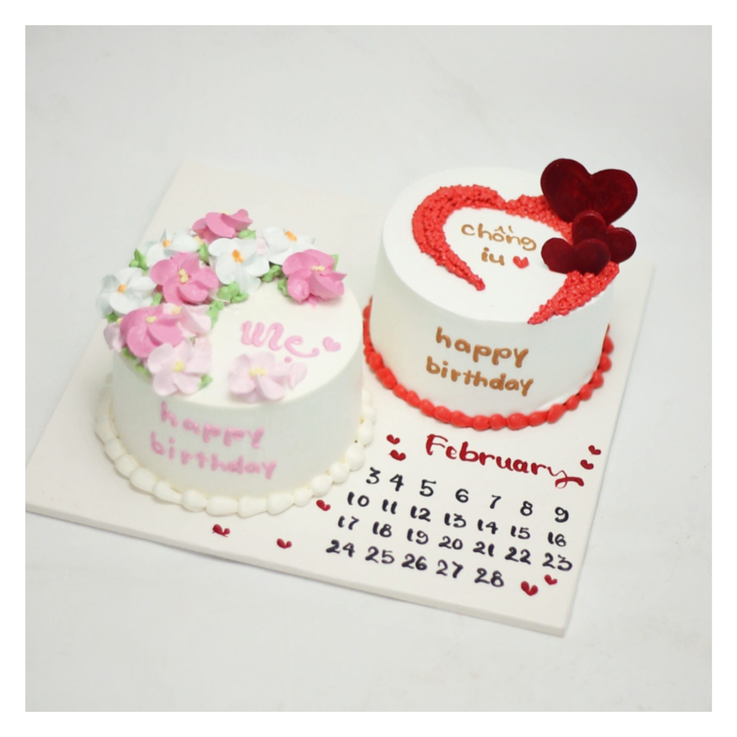 Bánh kem cặp đôi chủ đề lịch tháng Valentine