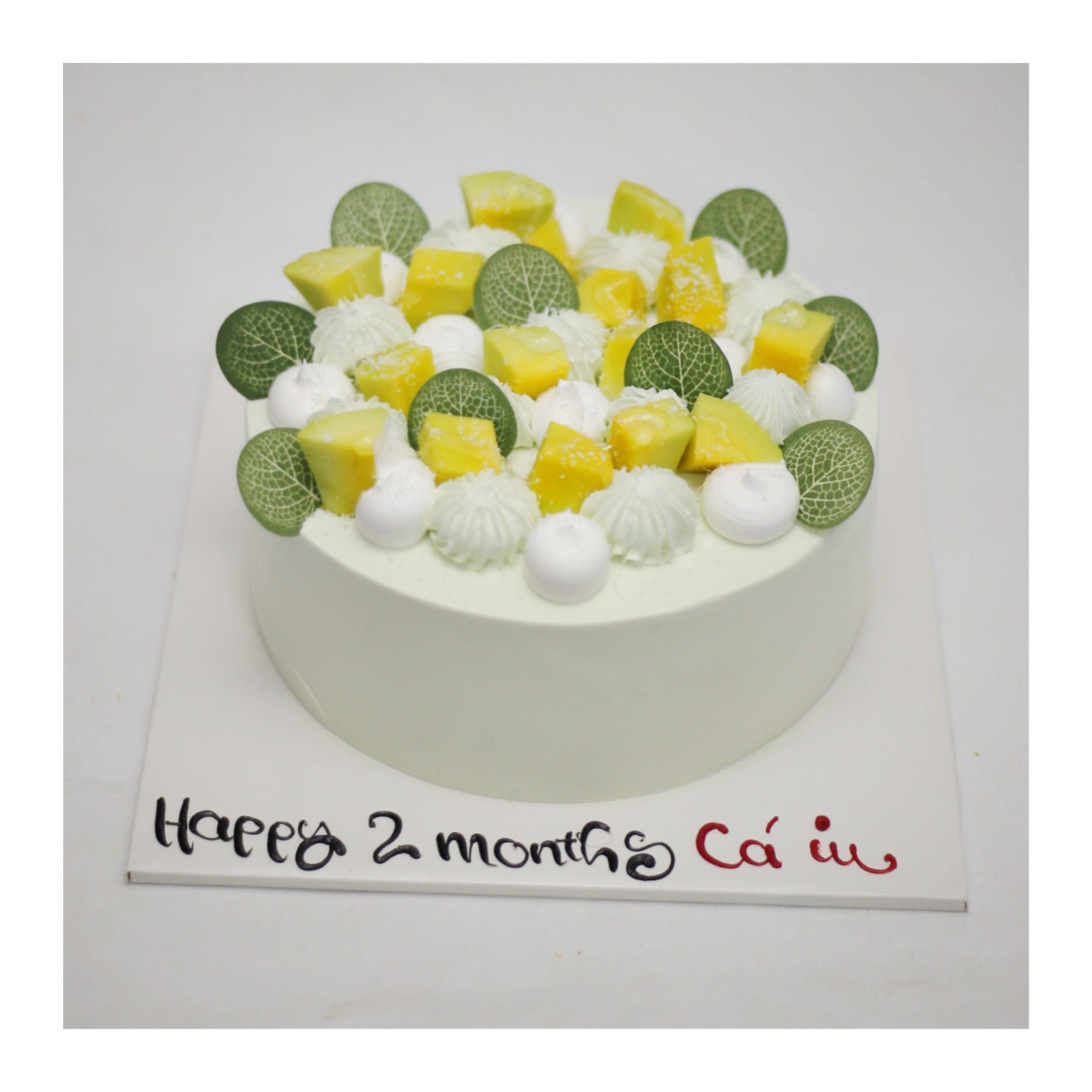 Bánh kem xoài tươi mừng đầy tháng