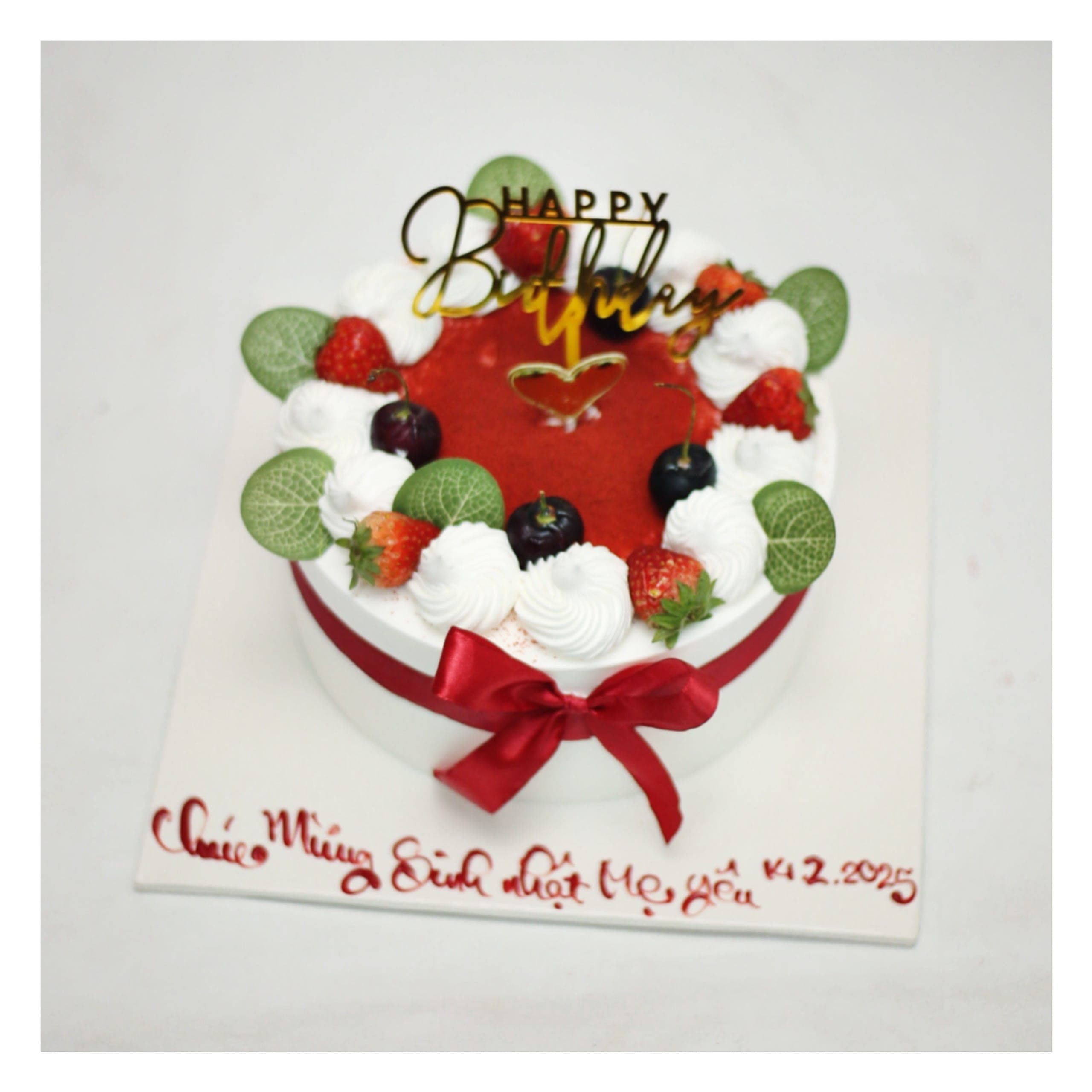 Bánh kem phủ dâu tây tươi tặng mẹ yêu