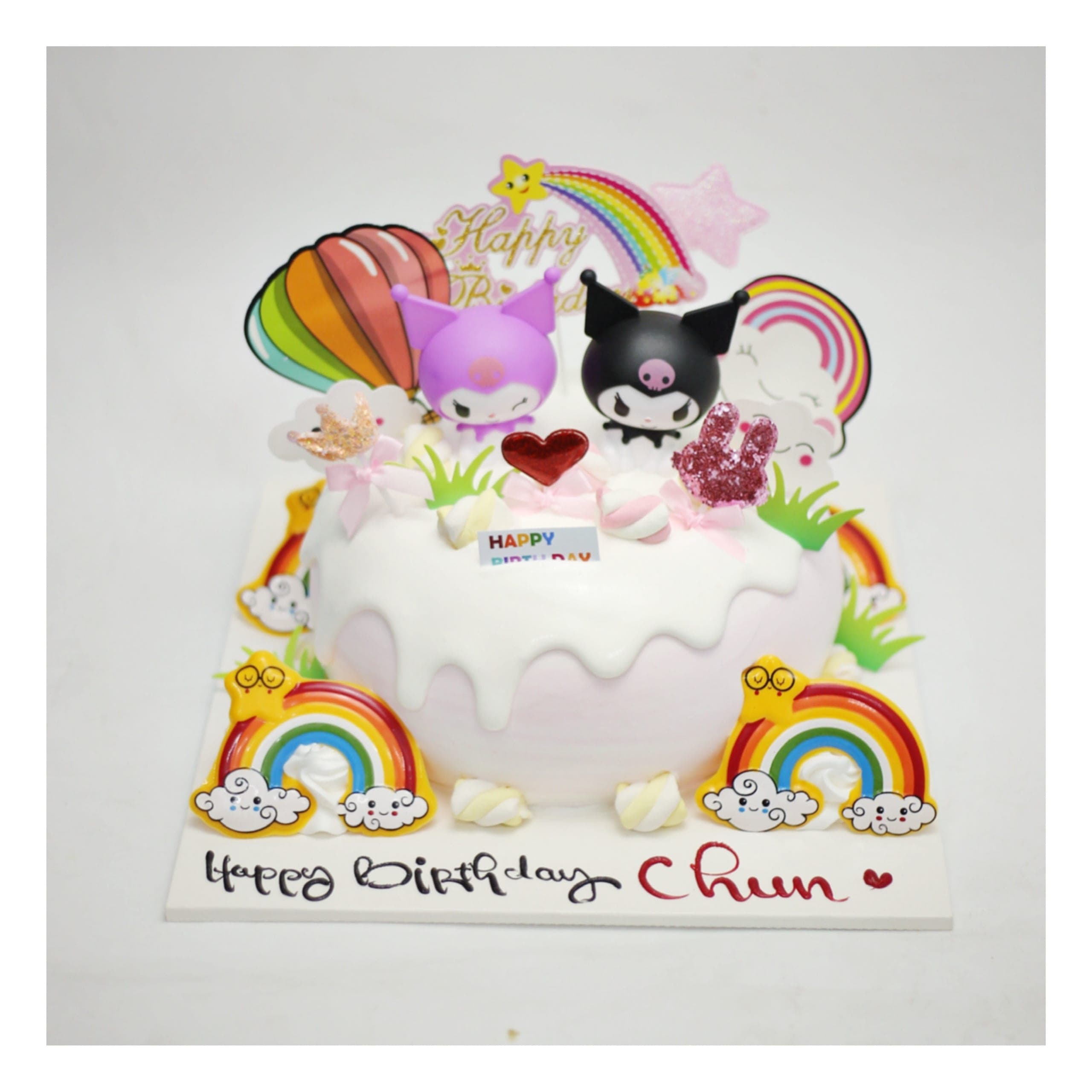 Bánh kem Kuromi trang trí cầu vồng cho bé gái