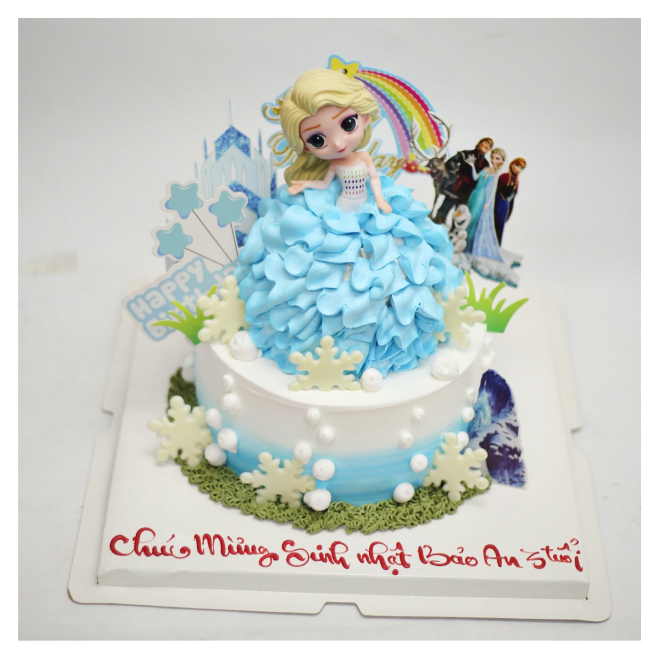 Bánh kem Elsa công chúa cho bé gái
