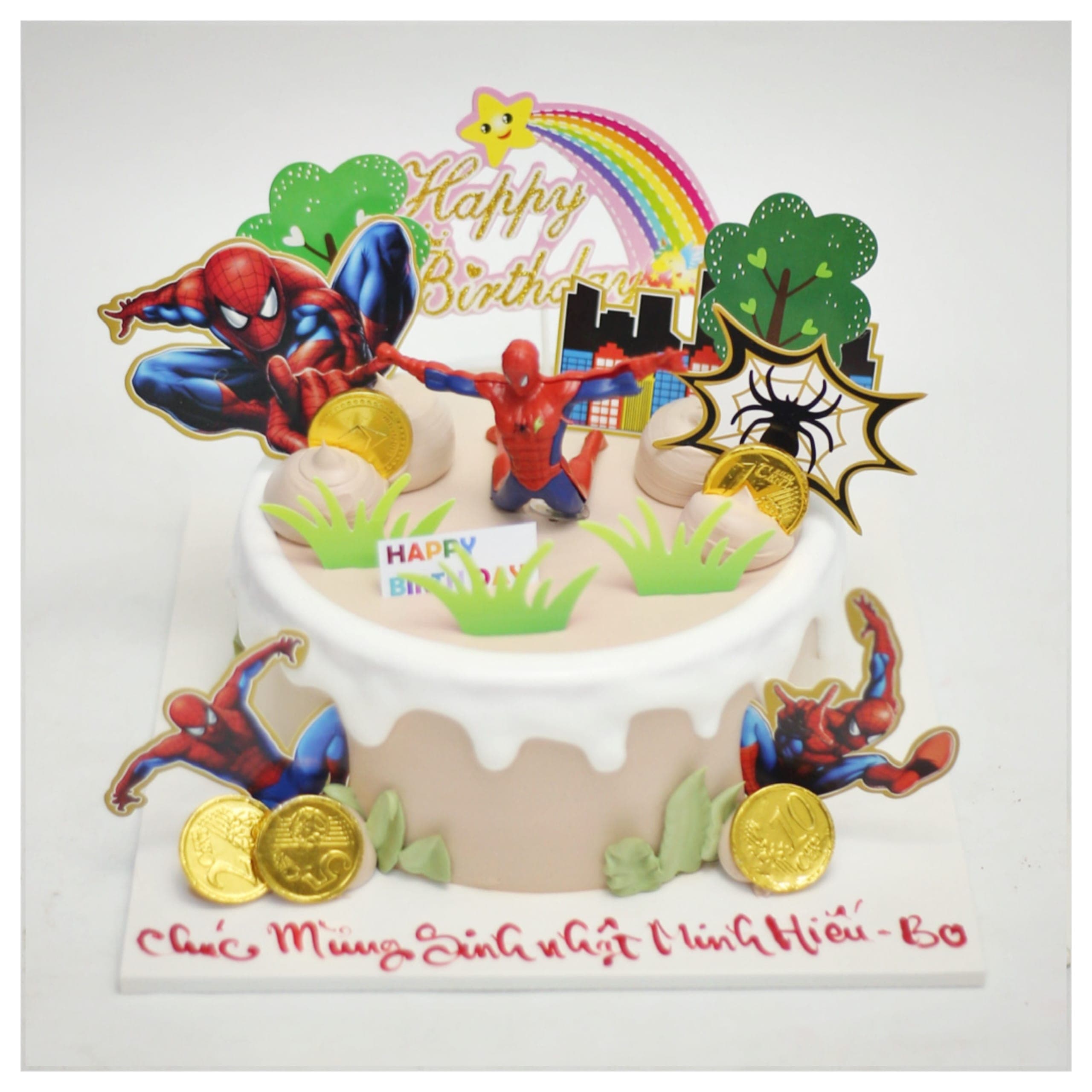 Bánh kem siêu anh hùng Người Nhện cho bé trai