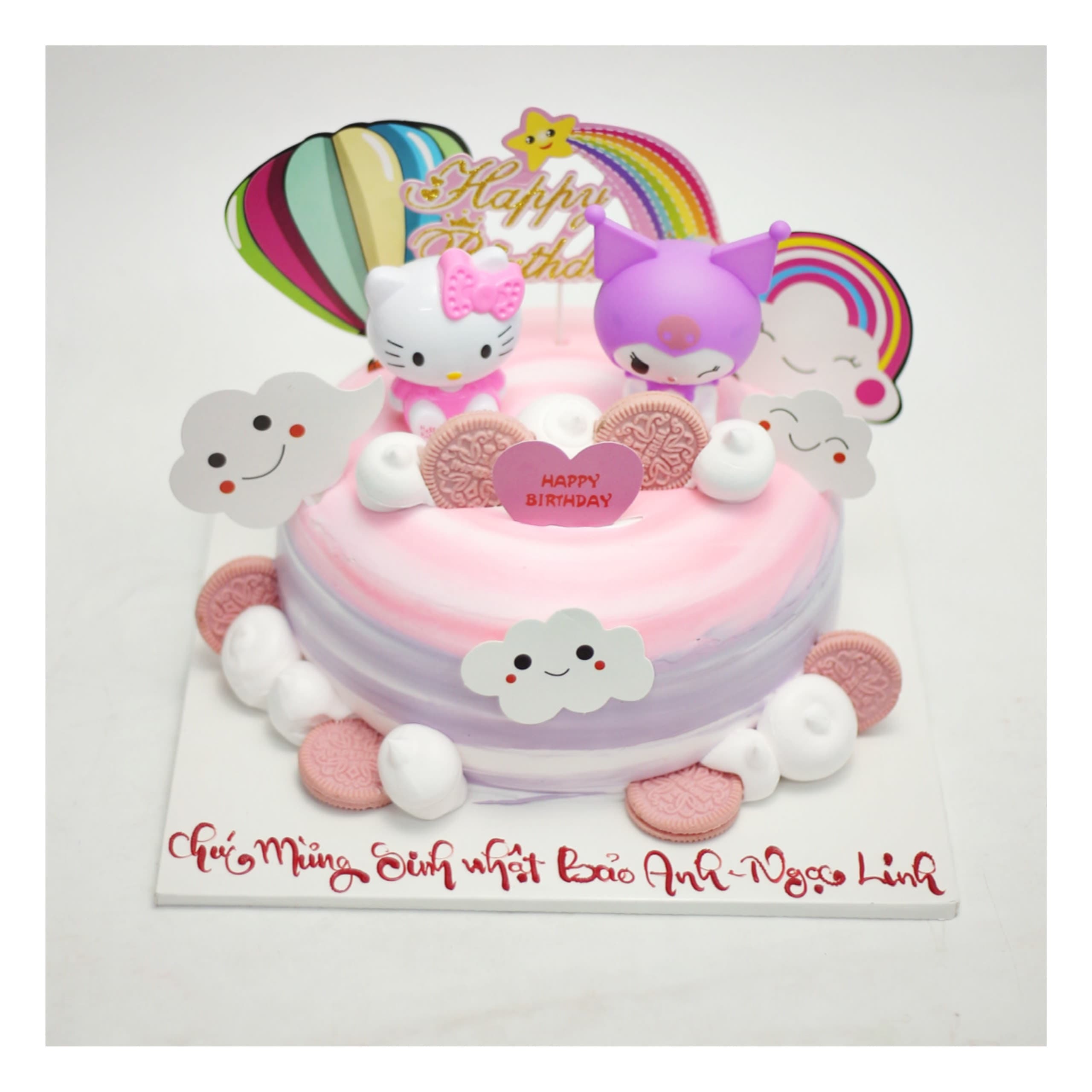 Bánh kem Hello Kitty và Kuromi sắc hồng