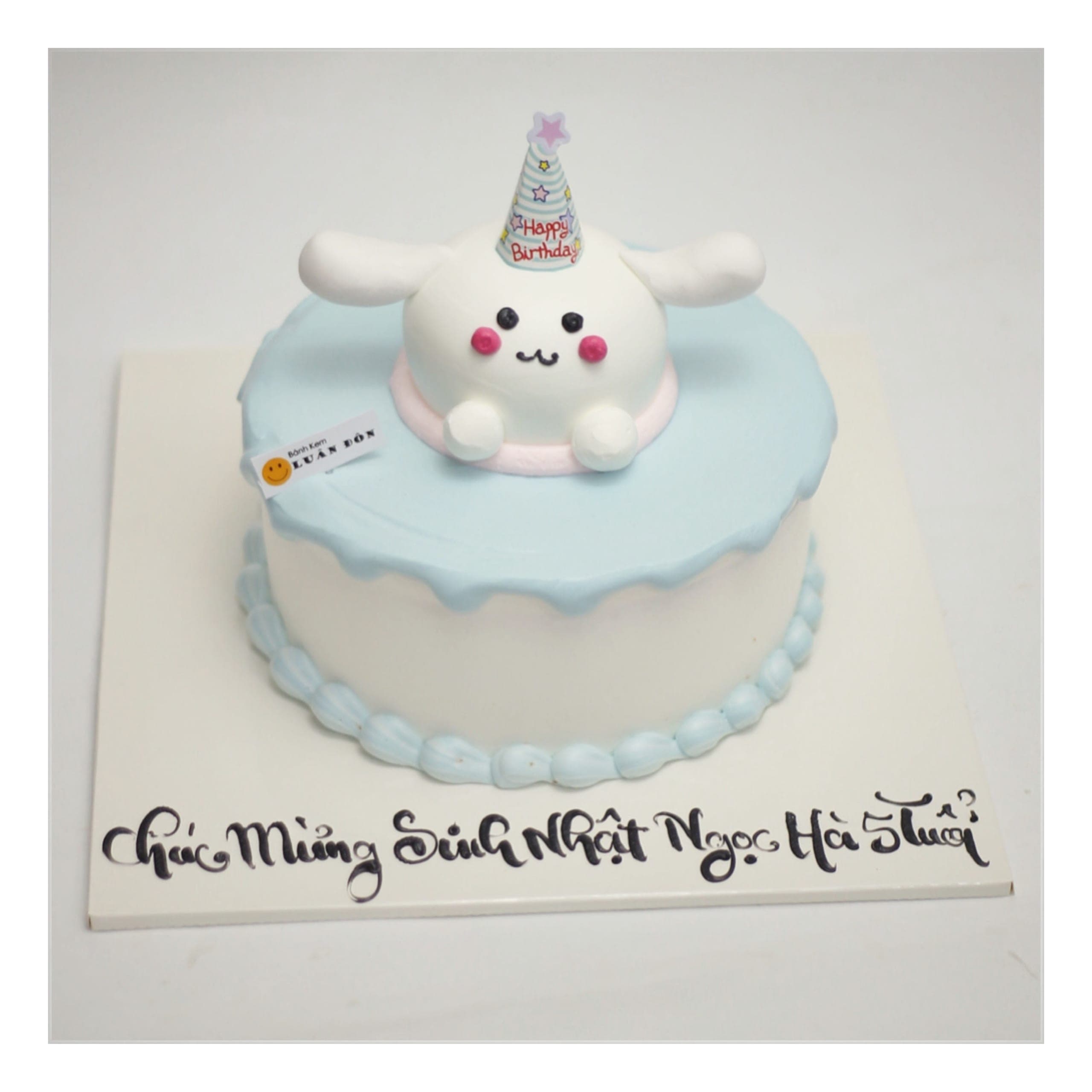 Bánh kem xanh dương tạo hình Cinnamoroll tinh nghịch
